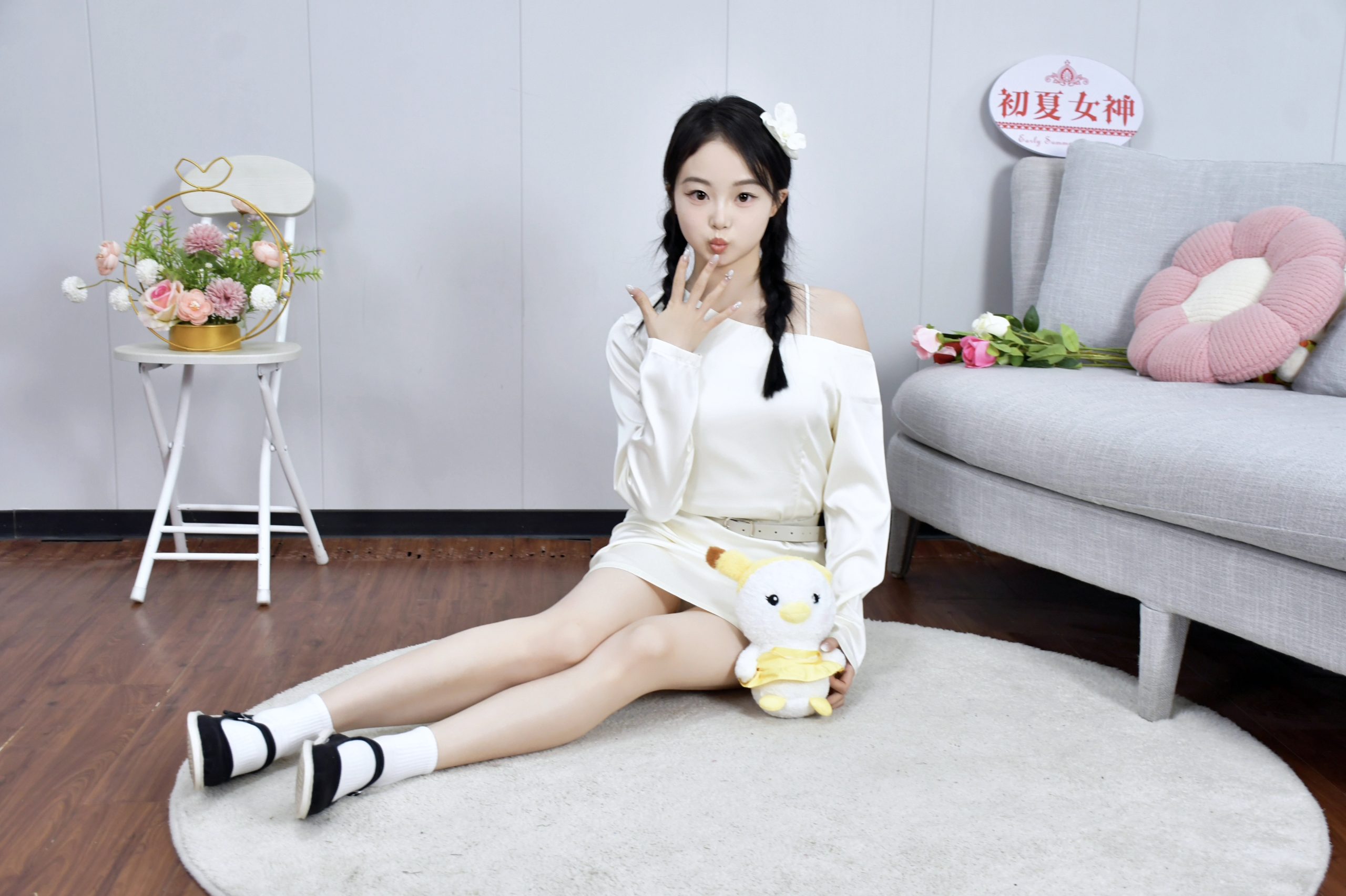 304双双~【白裙花影】白裙花辫轻，袜鞋映娇影。