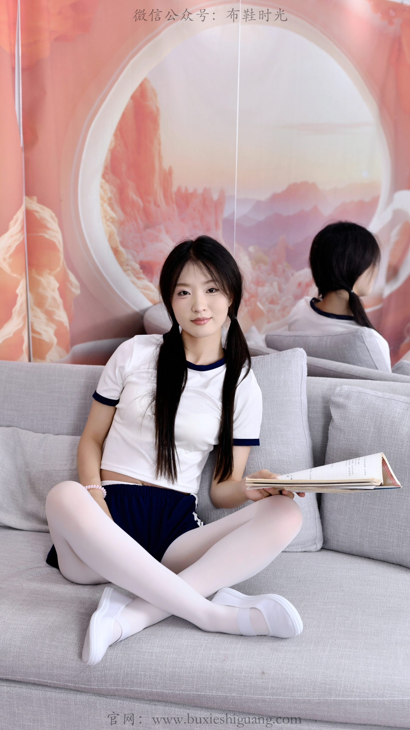 322/月月~【元气少女】白袜映清辉 红裙藏稚气 步履皆温柔