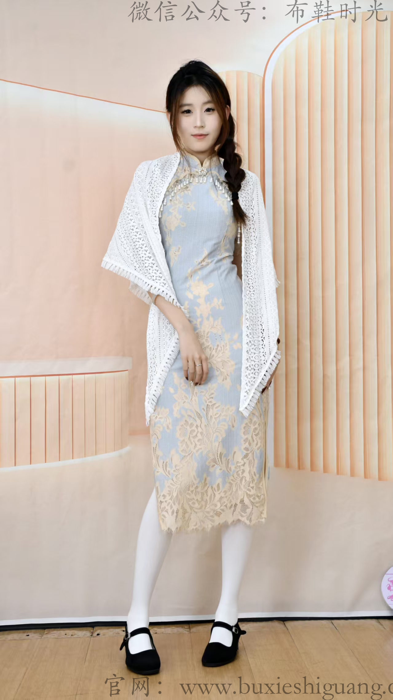 325/小清~【旗袍雅韵】蓝旗袍白袜衬温婉，一颦一笑皆是东方雅致。